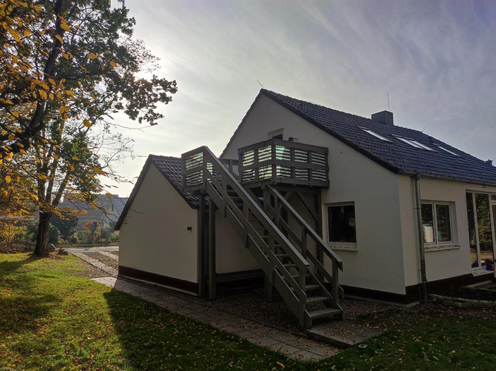 Moderne Ferienwohnung Fuer Familien Im Dachgeschoss Bosau Luaran gambar